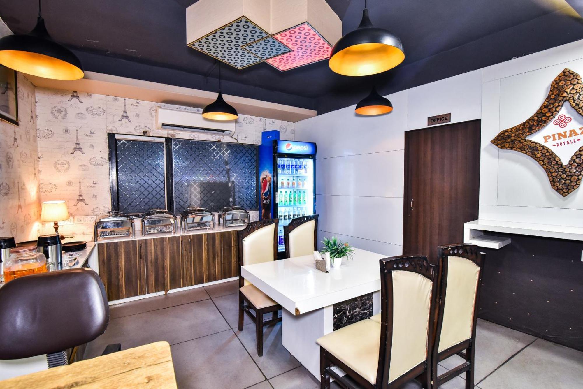 Pinaz Royale Hotel Амритсар Екстериор снимка