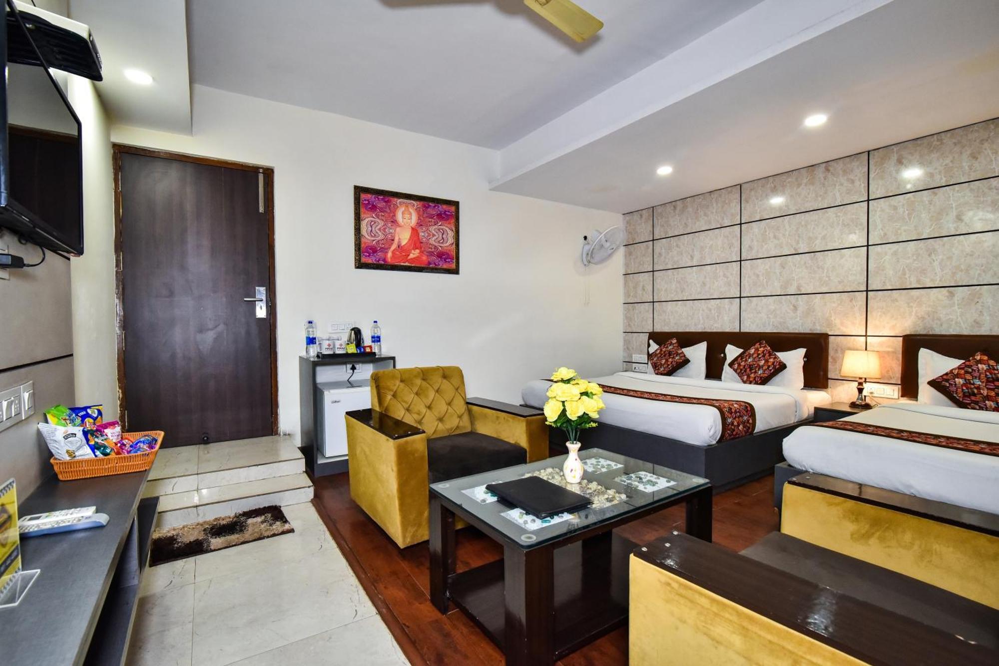 Pinaz Royale Hotel Амритсар Екстериор снимка