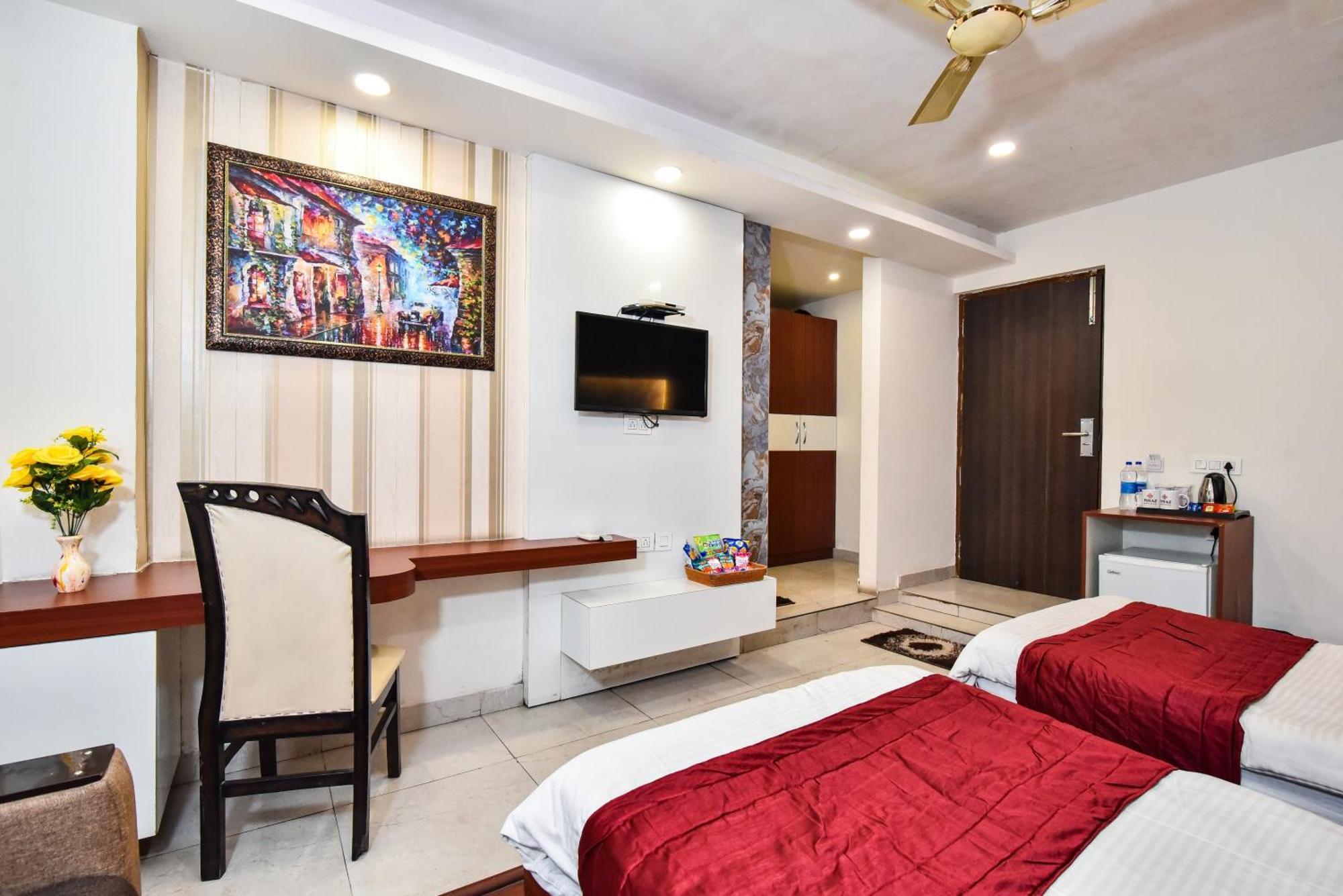 Pinaz Royale Hotel Амритсар Екстериор снимка