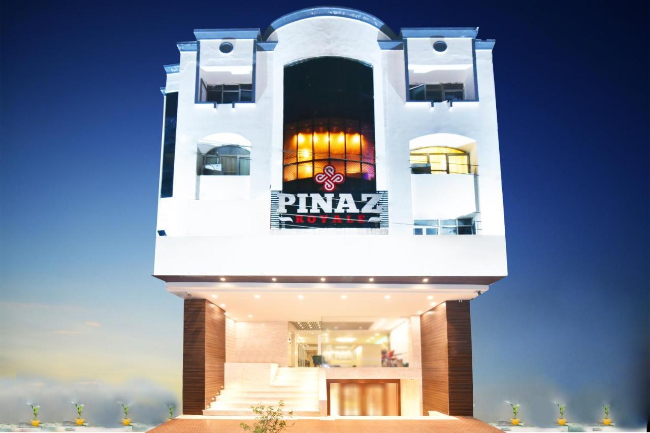 Pinaz Royale Hotel Амритсар Екстериор снимка